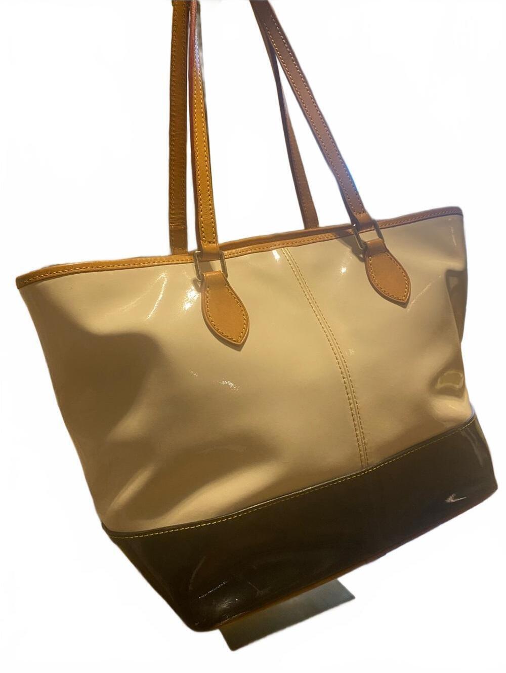 Dooney & Bourke Cream & Black colorblock 2 Tone Patent Leather Tote Ivory Heart - Picture 5 of 9